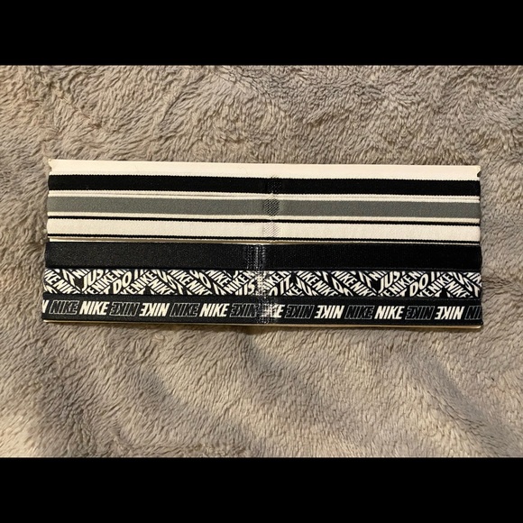Brand new headbands - Picture 2 of 2